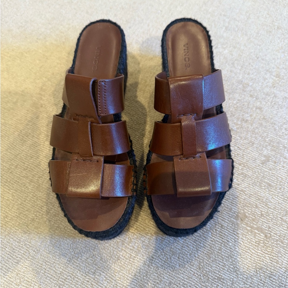 Vince Wedges size 6